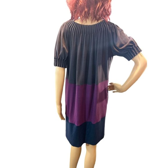 (5 for $25) BCBG Max Azria Short Sleeve Colorblock Dress‎ Size Medium - Picture 2 of 6